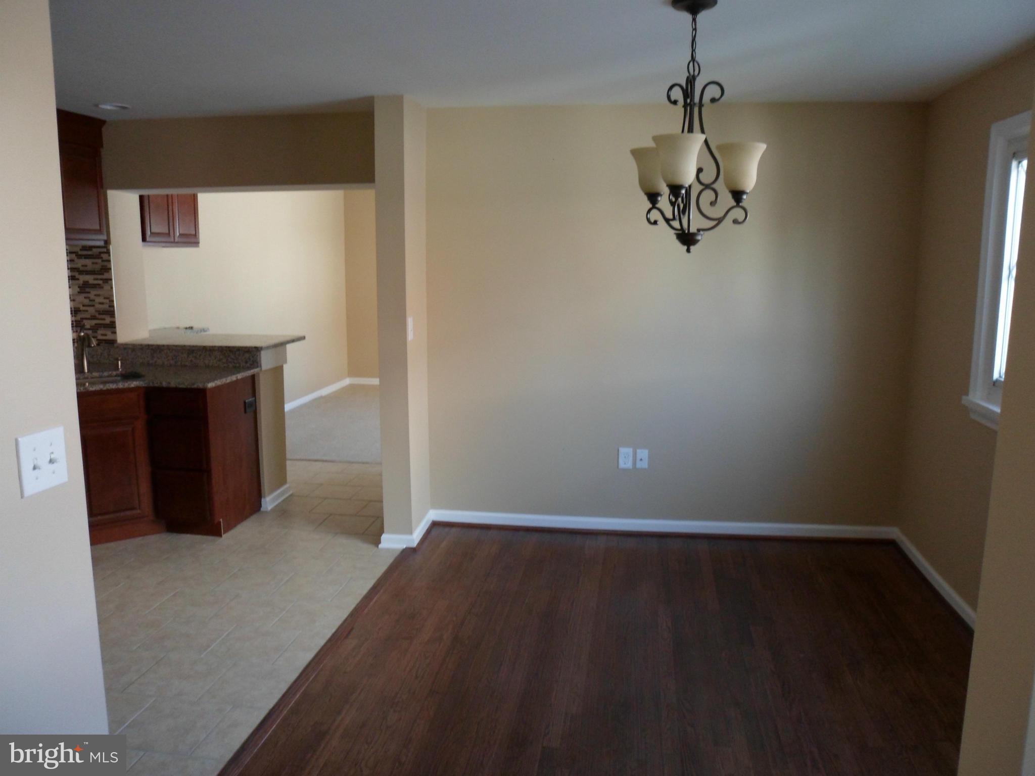 816 Lannerton Road Baltimore, MD 21220 - Photo 10 of 30 Dining Room