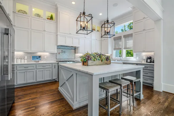 $1,585,000 | 1014 Wynnwood Lane, Houston, TX 77008