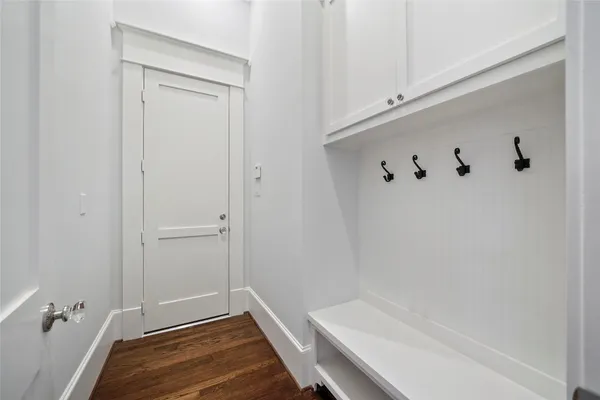 $1,585,000 | 1014 Wynnwood Lane, Houston, TX 77008