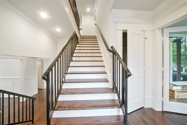 $1,585,000 | 1014 Wynnwood Lane, Houston, TX 77008