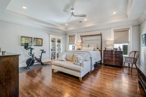 $1,585,000 | 1014 Wynnwood Lane, Houston, TX 77008