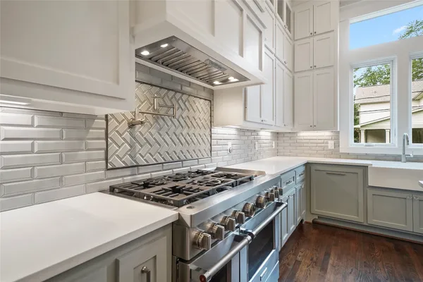 $1,585,000 | 1014 Wynnwood Lane, Houston, TX 77008