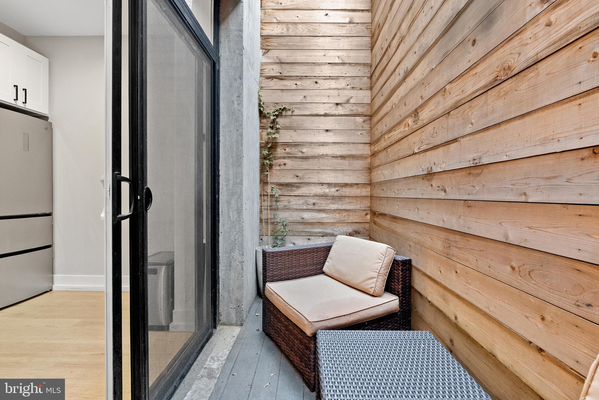 1016 17th Place Northeast, Unit 7 Washington, DC 20002 - Photo 16 of 28 a view of sitting area in front of door