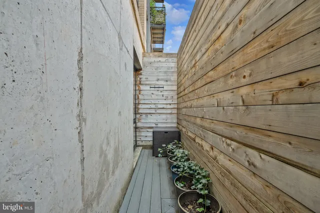 $247,500 | 1016 17th Place Northeast, Unit 7, Washington, DC 20002