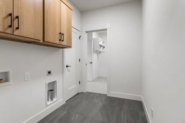 $675,000 | 1108 Glen Abbey Drive, Champaign, IL 61822