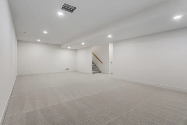 $675,000 | 1108 Glen Abbey Drive, Champaign, IL 61822