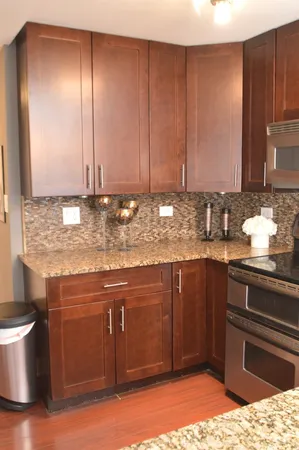 $215,000 | 5400 Walnut Avenue, Unit 111, Downers Grove, IL 60515