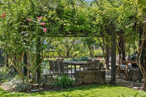 $13,000 | 1819 Zinfandel Lane, St. Helena, CA 94574