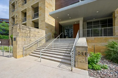 $1,485,000 | 800 West 5th Street, Unit 808, Austin, TX 78703