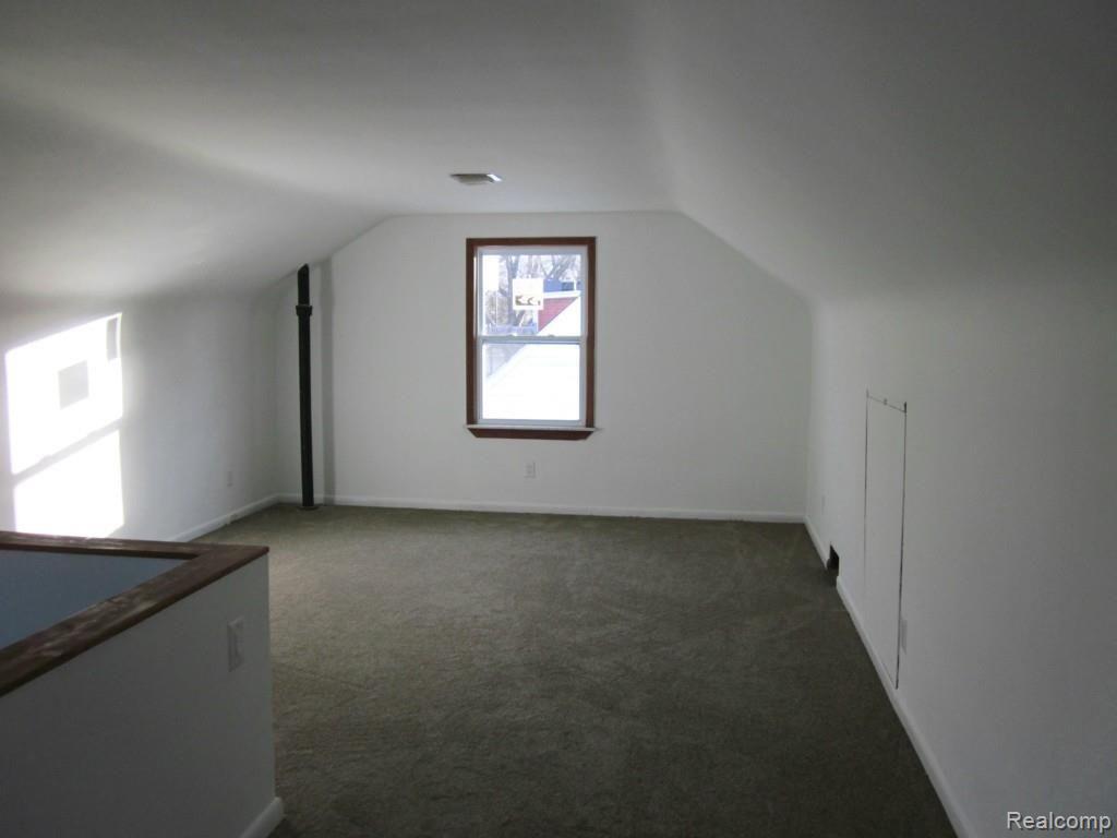 1490 Dorothea Road Berkley, MI 48072 - Photo 15 of 24 SPACIOUS, OPEN MASTER BEDROOM. VIEW #1