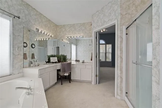 $395,000 | 9301 North Charlotte Court, Kansas City, MO 64155