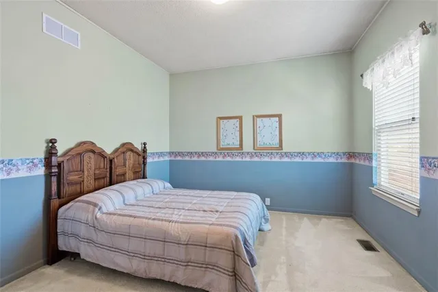 $395,000 | 9301 North Charlotte Court, Kansas City, MO 64155