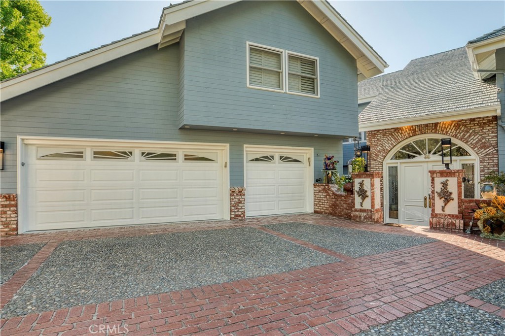 1 Royal St George Road Newport Beach, CA 92660 - Photo 2 of 65