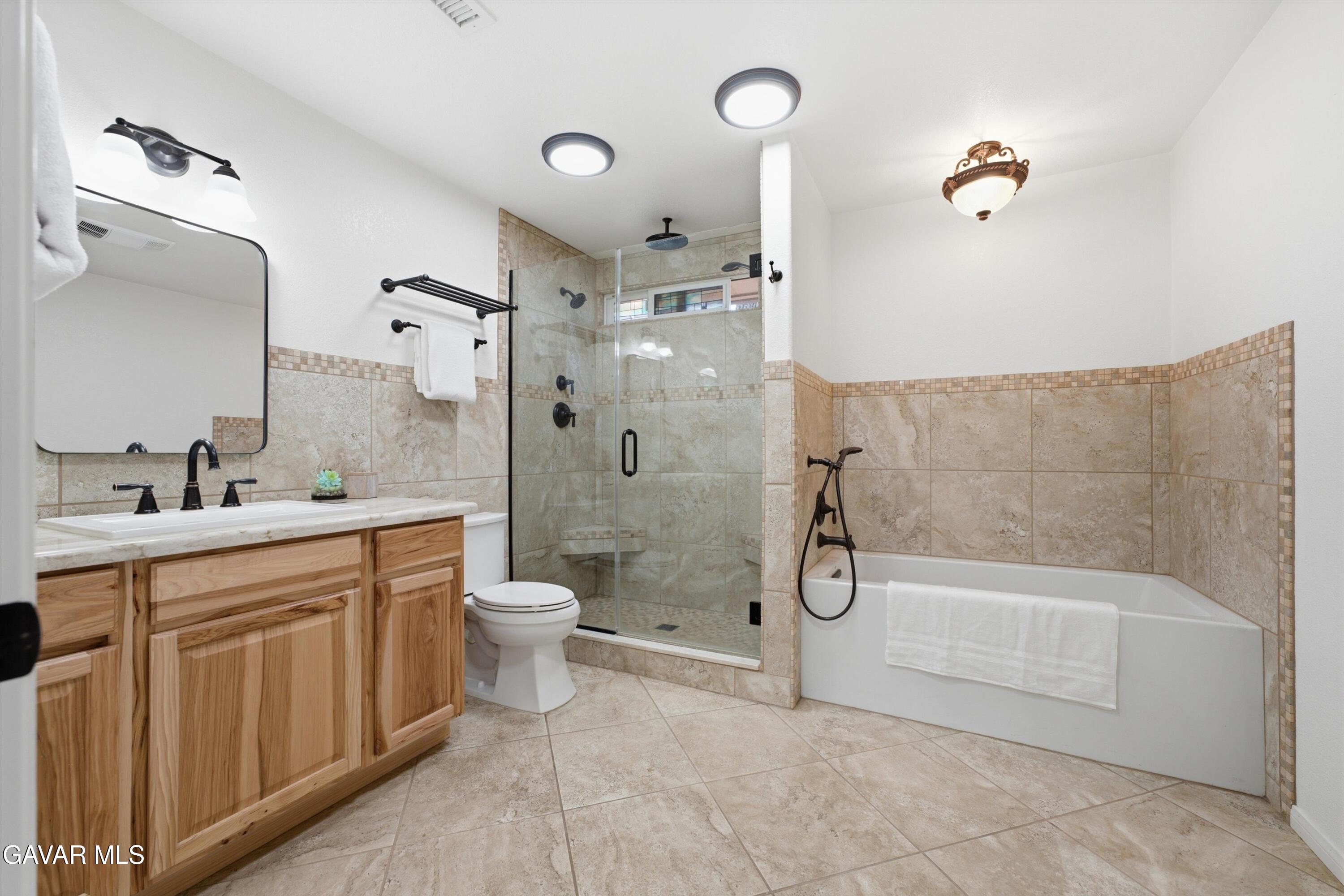 26720 Sutter Court Tehachapi, CA 93561 - Photo 19 of 36 18-JYP09632