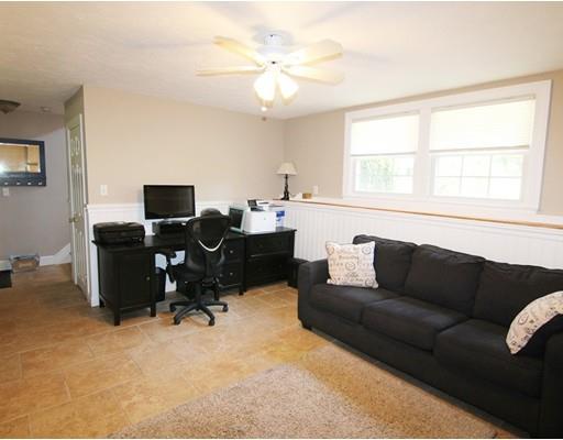 16 Sheridan Road Bedford, MA 01730 - Photo 15 of 22