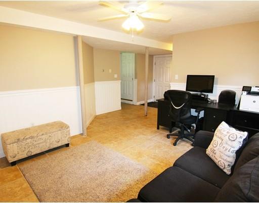 16 Sheridan Road Bedford, MA 01730 - Photo 17 of 22