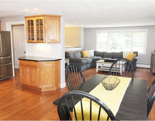 16 Sheridan Road Bedford, MA 01730 - Photo 4 of 22