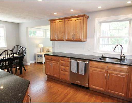 16 Sheridan Road Bedford, MA 01730 - Photo 6 of 22