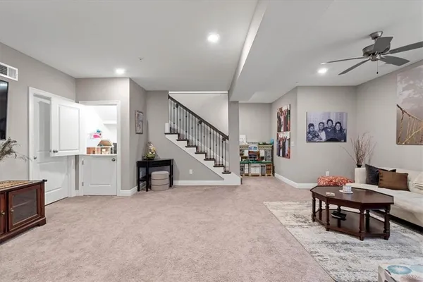 $475,000 | 6474 Barth Road, Shawnee, KS 66226