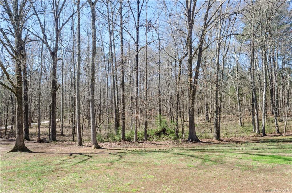2110 State Rd S-46-168, Unit 25 York, SC 29745 - Photo 24 of 31 a view of a volley ball court
