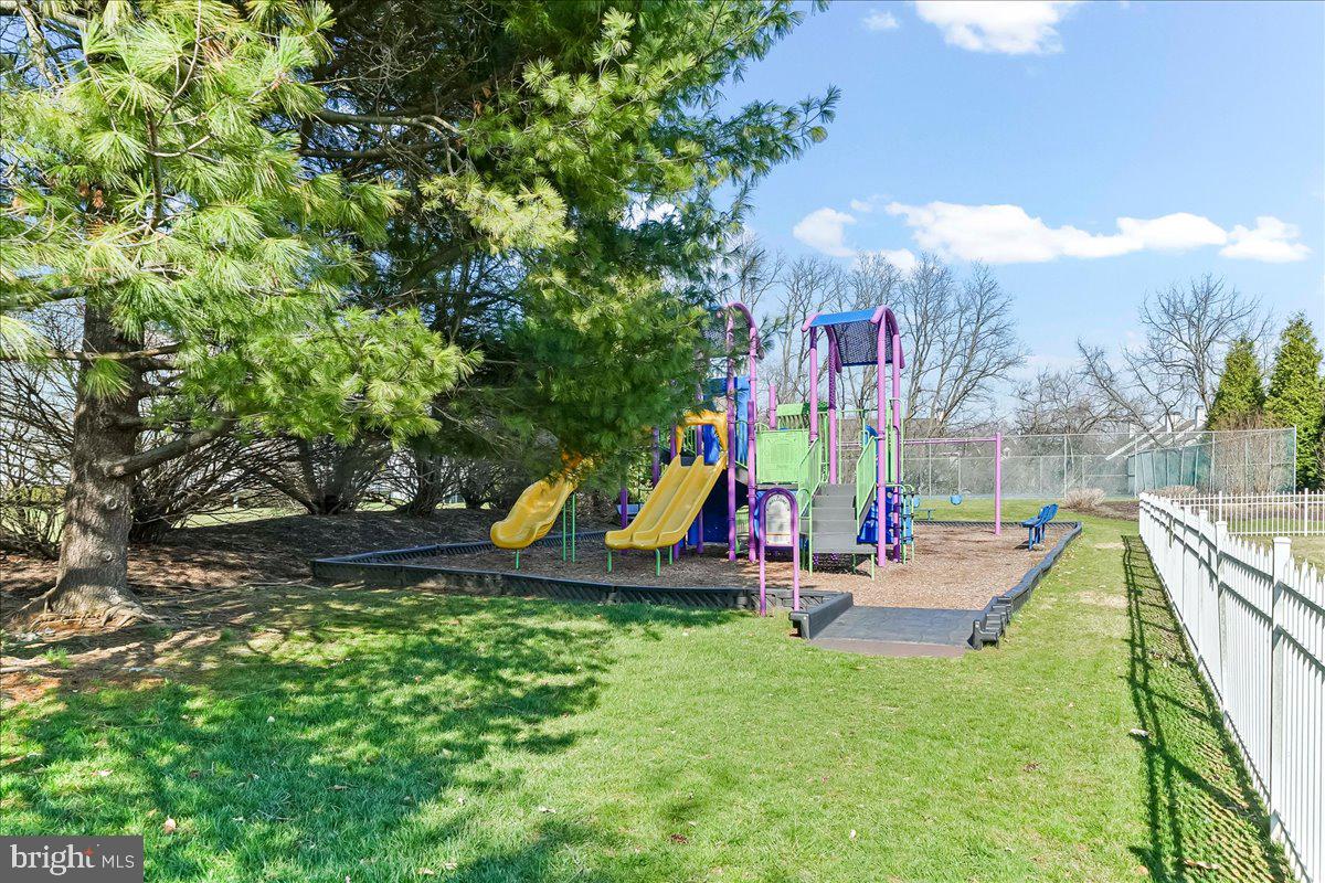 48 Buttonwood Drive Exton, PA 19341 - Photo 37 of 43