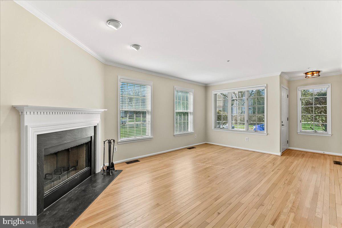 48 Buttonwood Drive Exton, PA 19341 - Photo 4 of 43