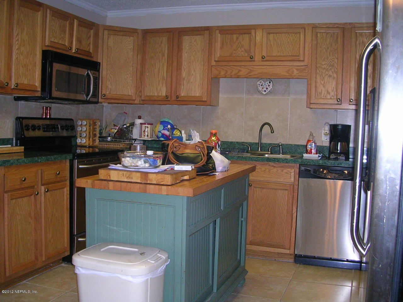 9945 Paxton Road Jacksonville, FL 32219 - Photo 2 of 13 Kitchen