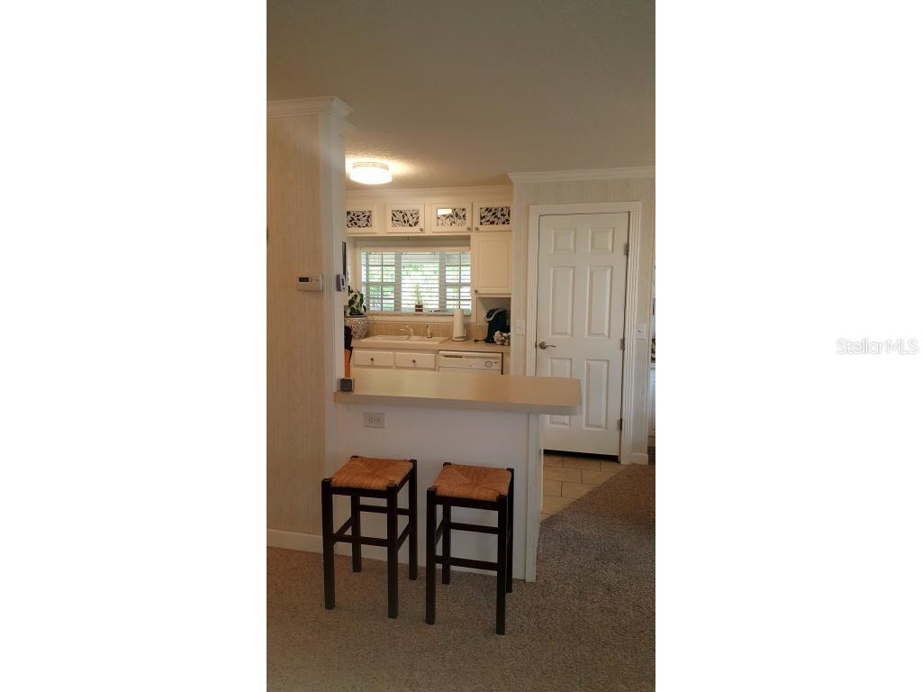 2014 Linda Road Okeechobee, FL 34974 - Photo 9 of 27 Breakfast top