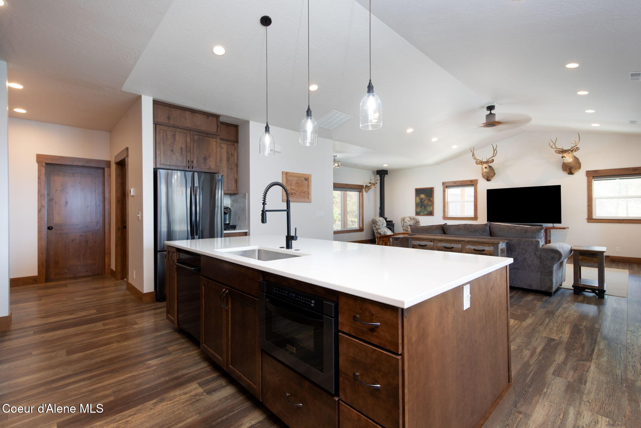 13606 South Hanson Road Harrison, ID 83833 - Photo 19 of 42 22-web-or-mls-Kitchen-4