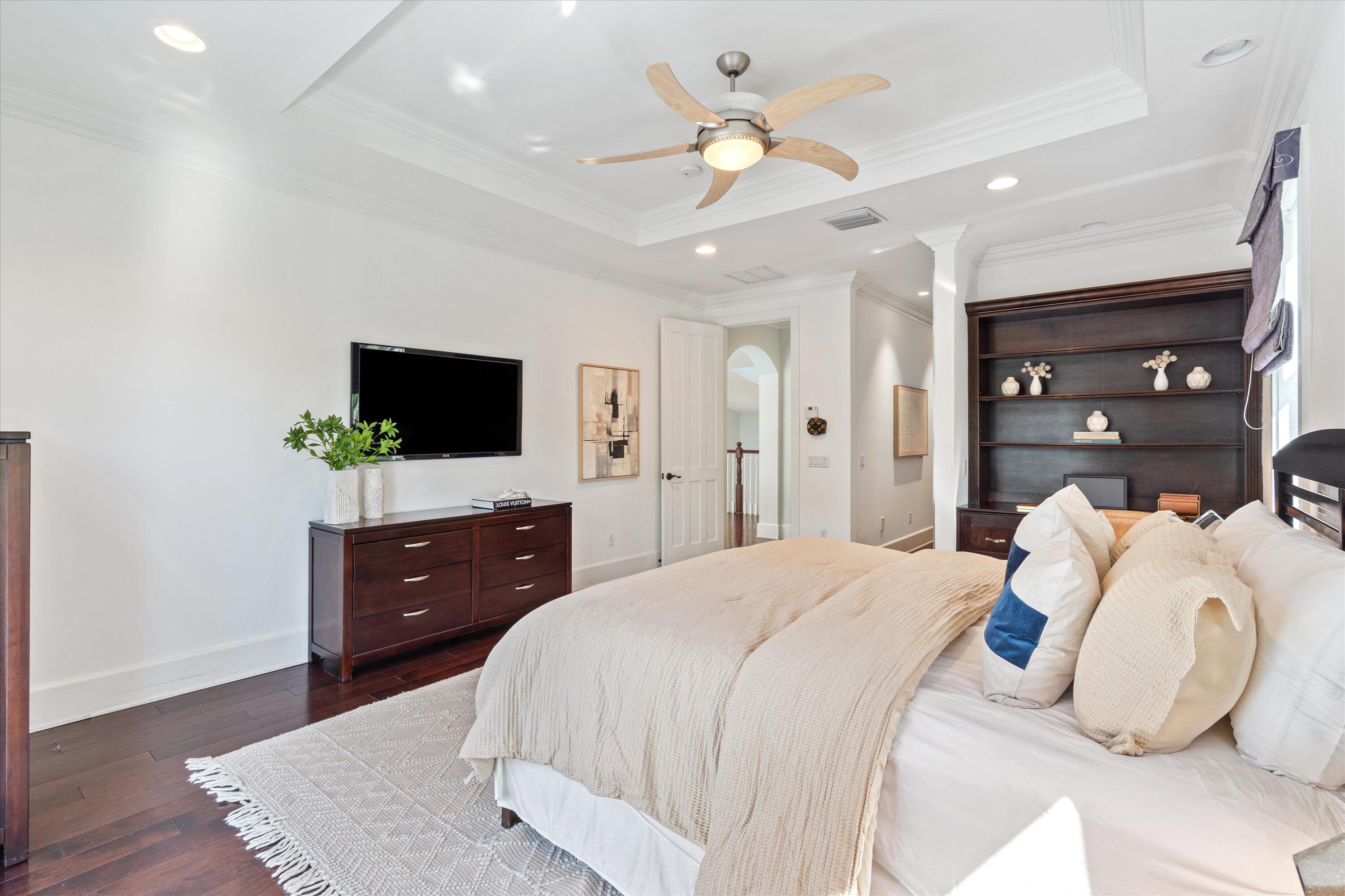 575 Northwest 7th Street Boca Raton, FL 33432 - Photo 18 of 60 Primary Bedroom #1