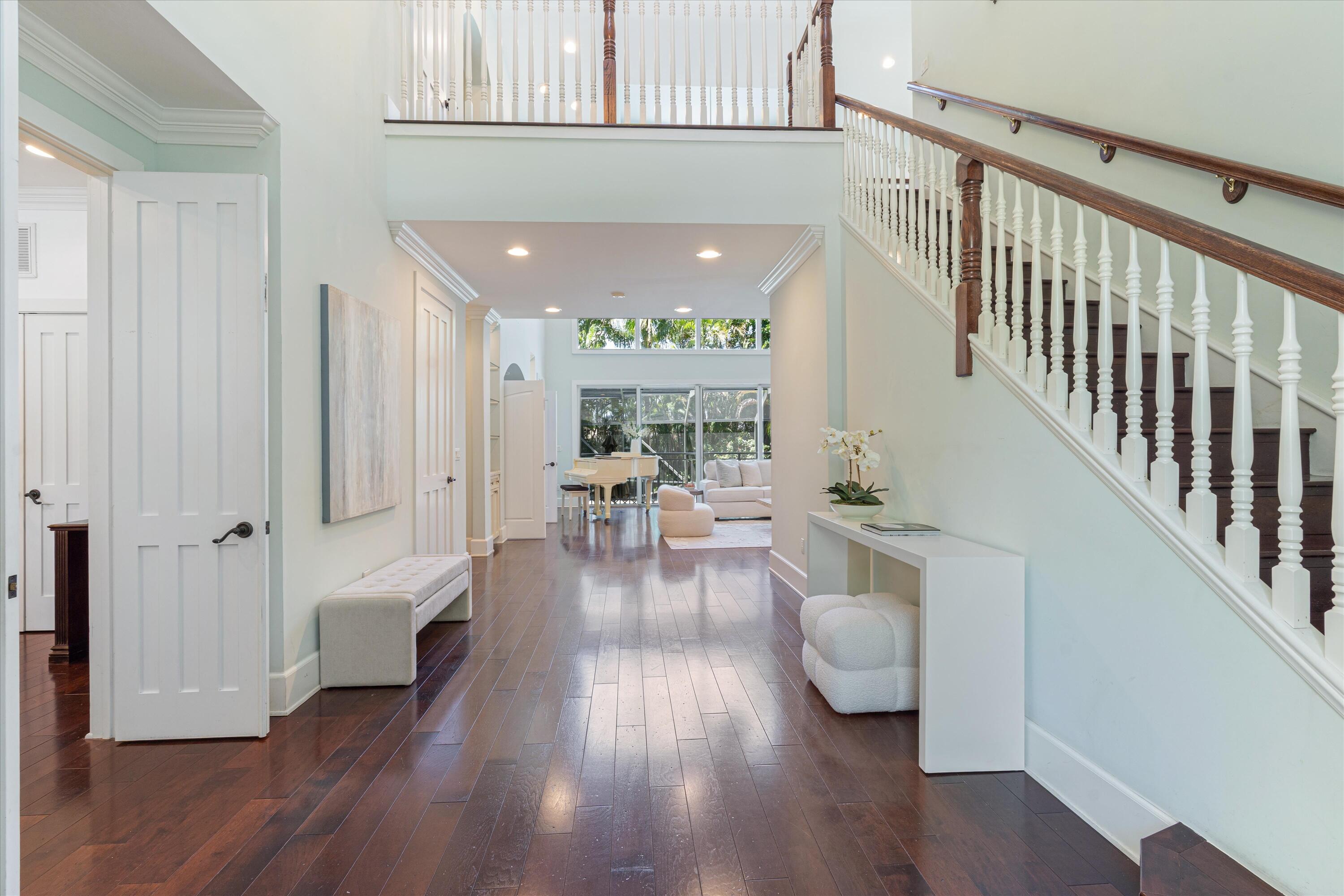 575 Northwest 7th Street Boca Raton, FL 33432 - Photo 2 of 60 Foyer