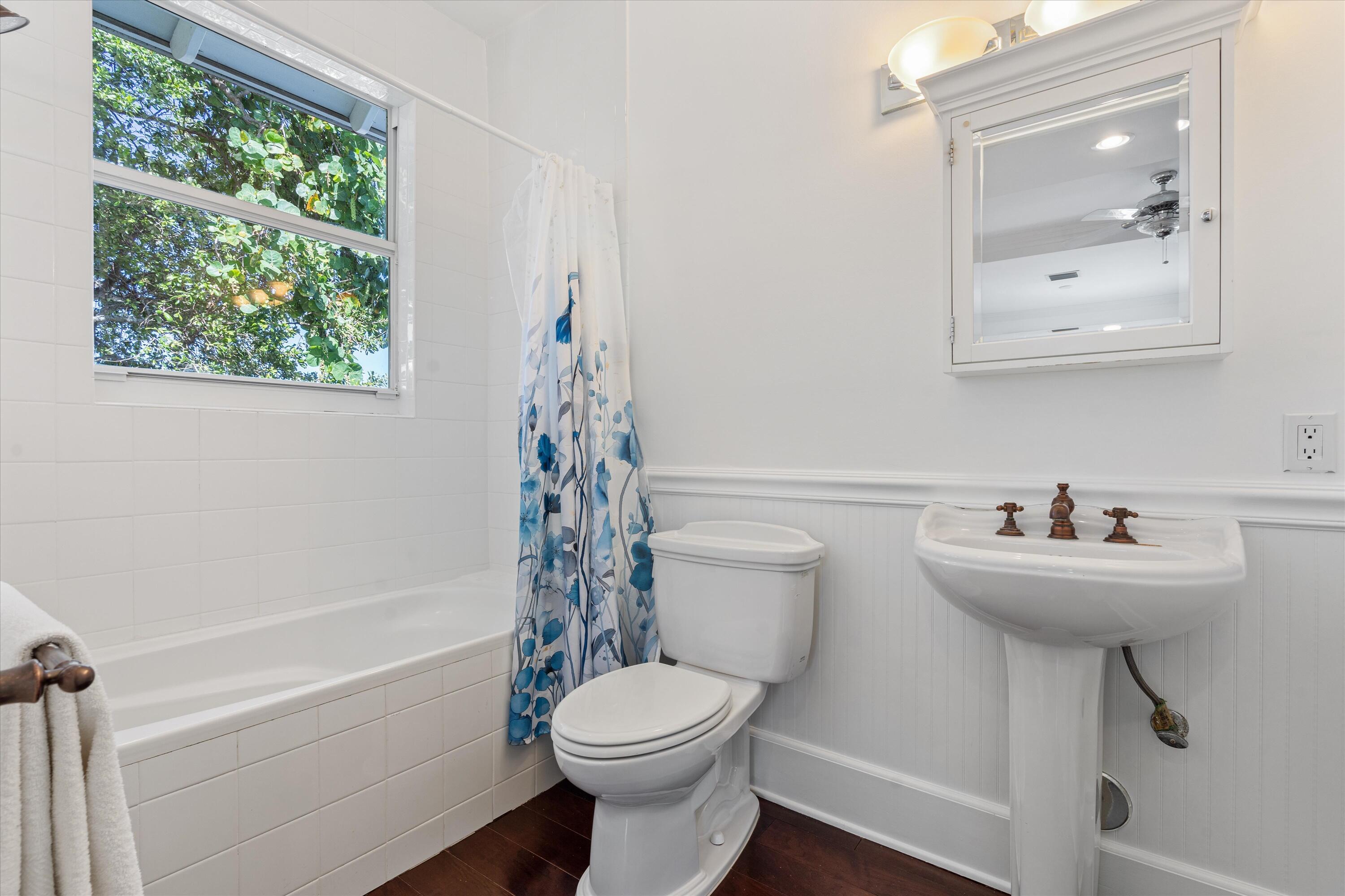 575 Northwest 7th Street Boca Raton, FL 33432 - Photo 30 of 60 19-575 NW 7th Street Boca Raton, FL-121