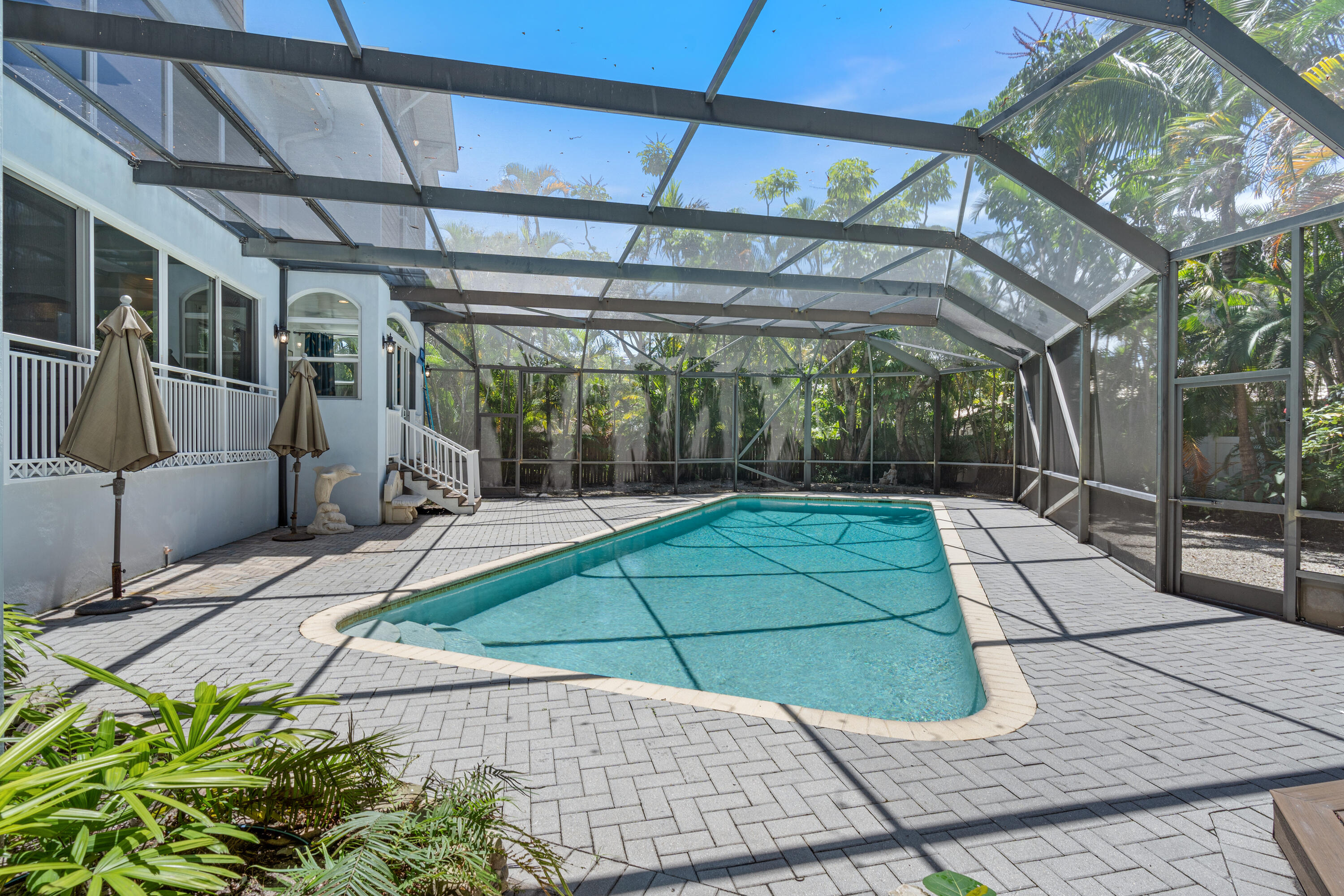 575 Northwest 7th Street Boca Raton, FL 33432 - Photo 46 of 60 Lap pool