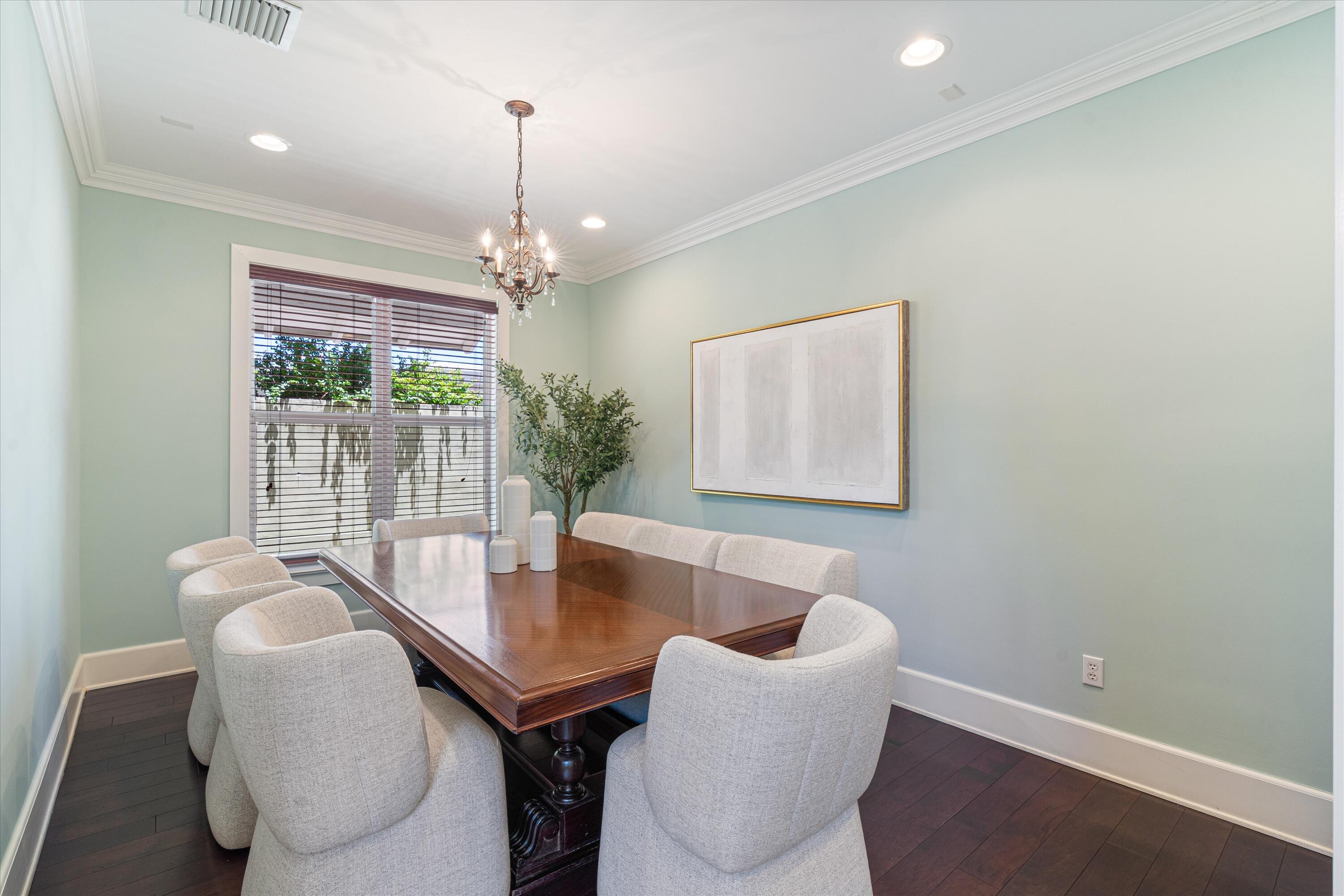 575 Northwest 7th Street Boca Raton, FL 33432 - Photo 5 of 60 Dining Room