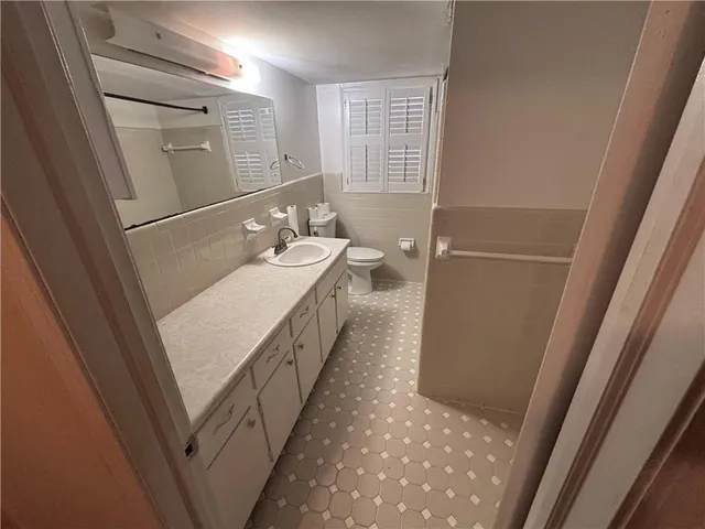 $209,900 | 4884 Oakside Drive, Stone Mountain, GA 30088