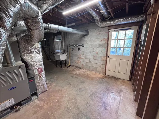 $209,900 | 4884 Oakside Drive, Stone Mountain, GA 30088