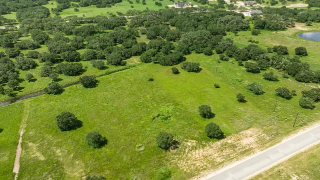 $90,000 | 381 Gadwall Lane, Columbus, TX 78934