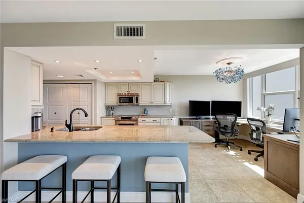 $6,000 | 5550 Heron Point Drive, Unit 703, Naples, FL 34108