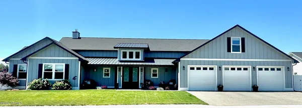 $860,000 | 2102 South 96th Avenue, Yakima, WA 98903