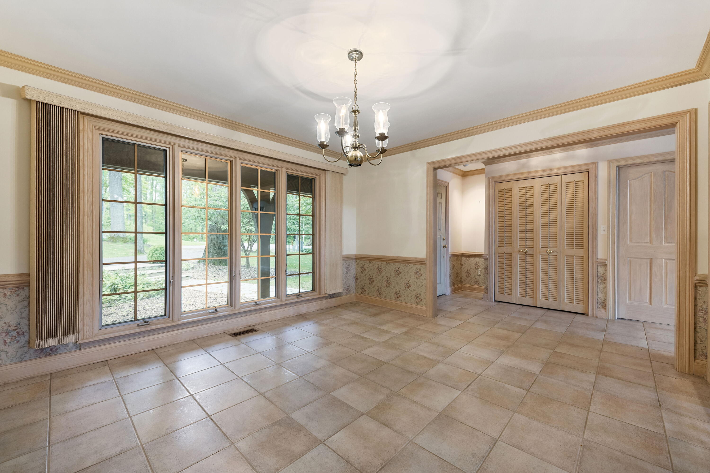 3611 West Waverly Road La Porte, IN 46350 - Photo 12 of 40 a view of an empty room with a window