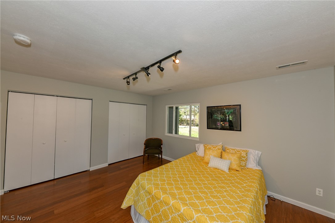 200 Hickory Road Akron, OH 44333 - Photo 23 of 35