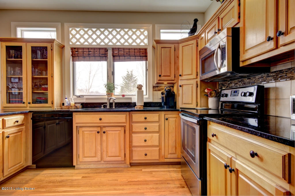 2528 Cedar Point Road La Grange, KY 40031 - Photo 30 of 67 Custom Maple Cabinets