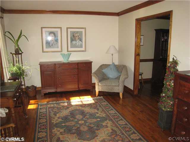 11641 Teterling Road Chester, VA 23831 - Photo 3 of 10 Living Room