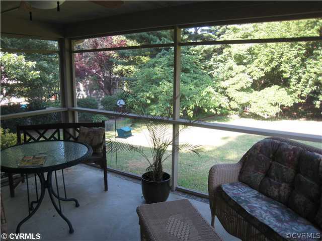 11641 Teterling Road Chester, VA 23831 - Photo 10 of 10 Porch - Screened porch