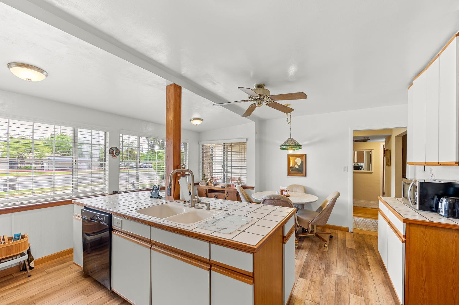 401 Gibson Road Woodland, CA 95695 - Photo 11 of 44