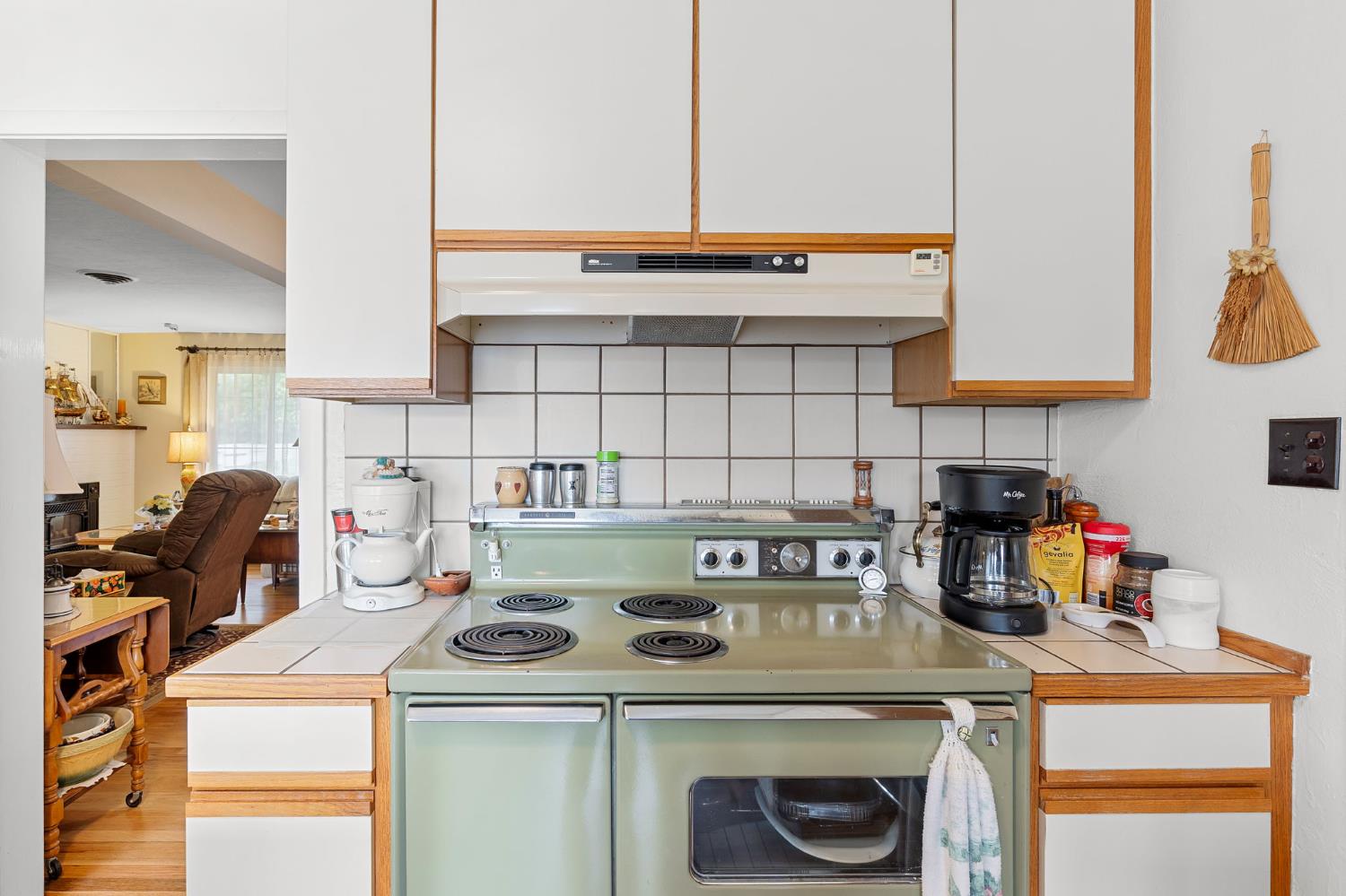 401 Gibson Road Woodland, CA 95695 - Photo 17 of 44