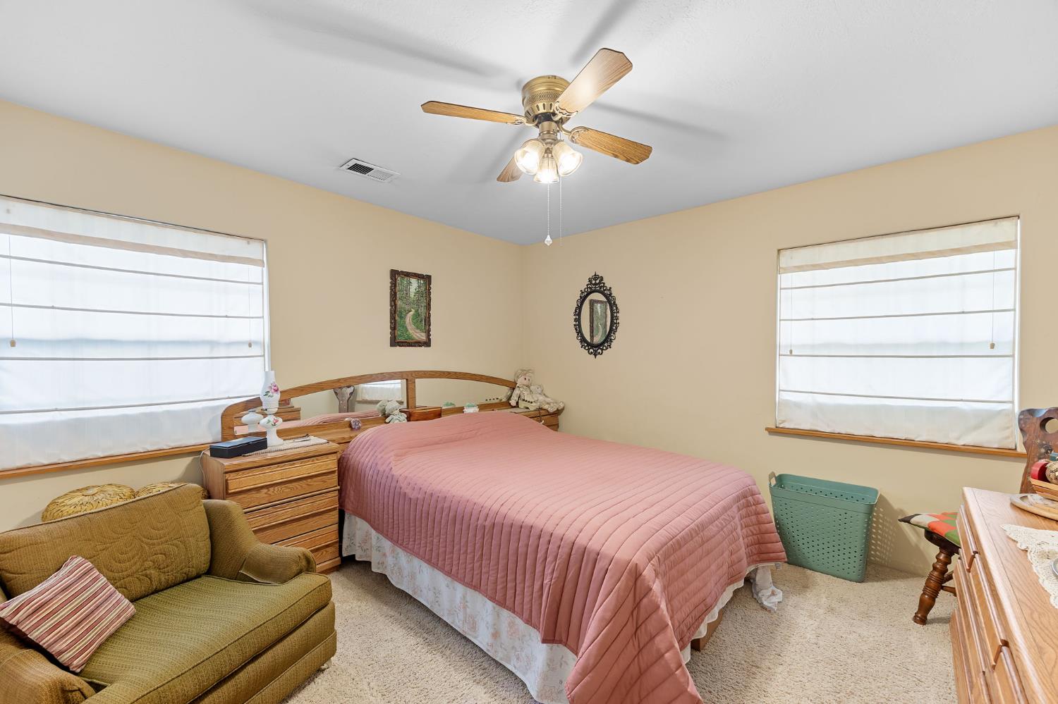 401 Gibson Road Woodland, CA 95695 - Photo 27 of 44