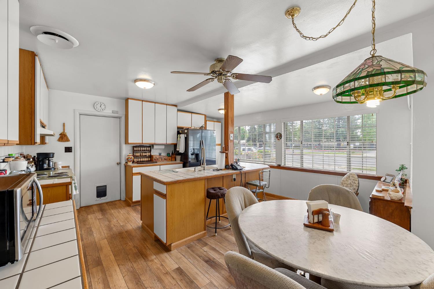 401 Gibson Road Woodland, CA 95695 - Photo 10 of 44