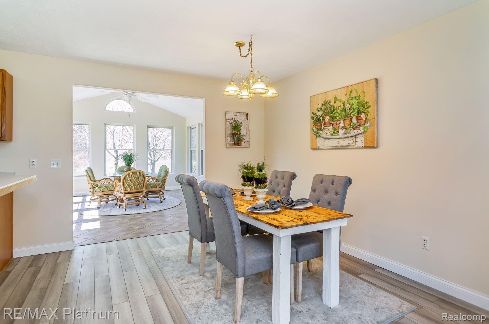 8587 West Lange Road Fowlerville, MI 48836 - Photo 11 of 37 7.jpg