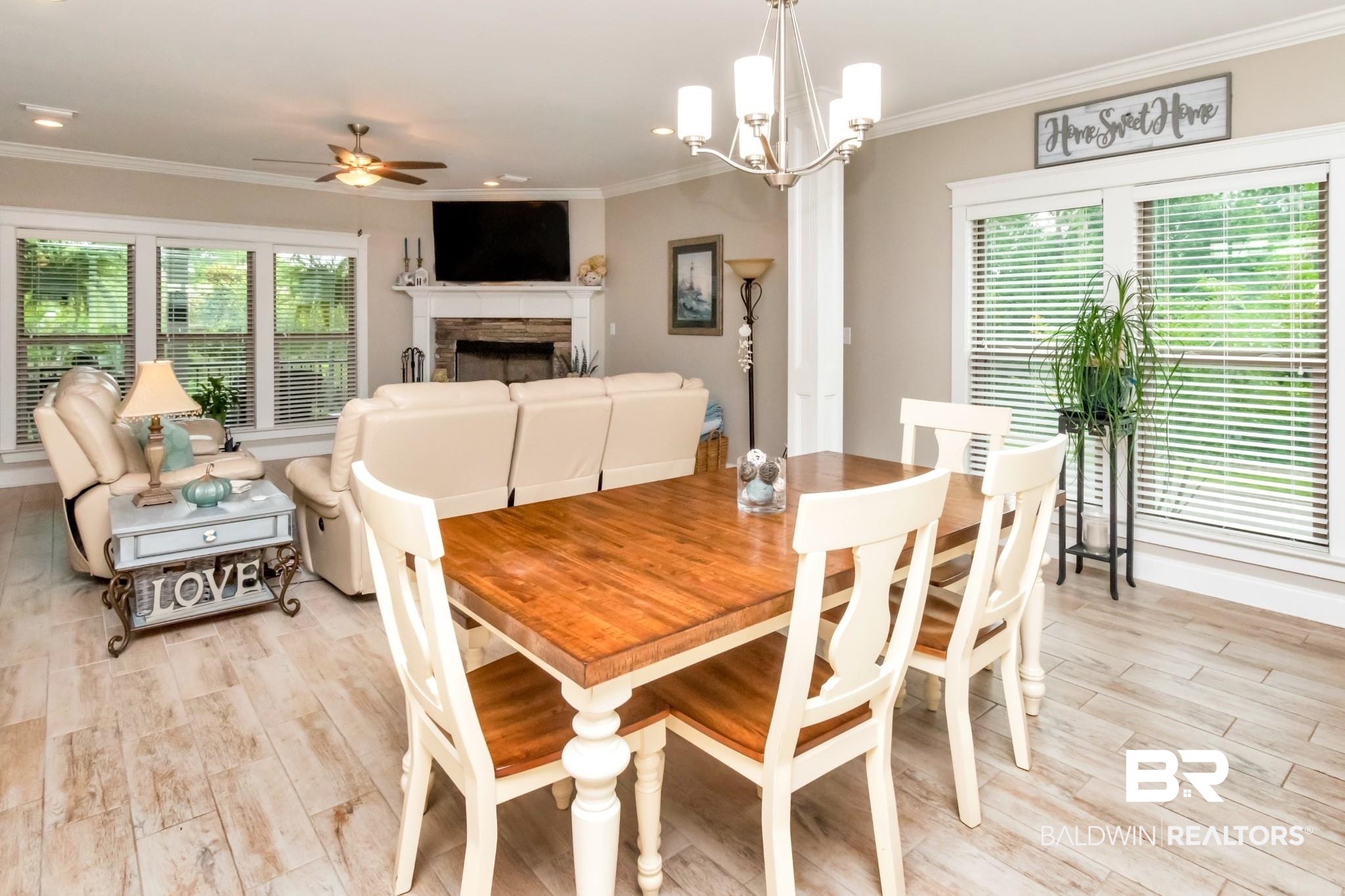30002 Tamarack Drive Daphne, AL 36527 - Photo 10 of 37 Dining Area
